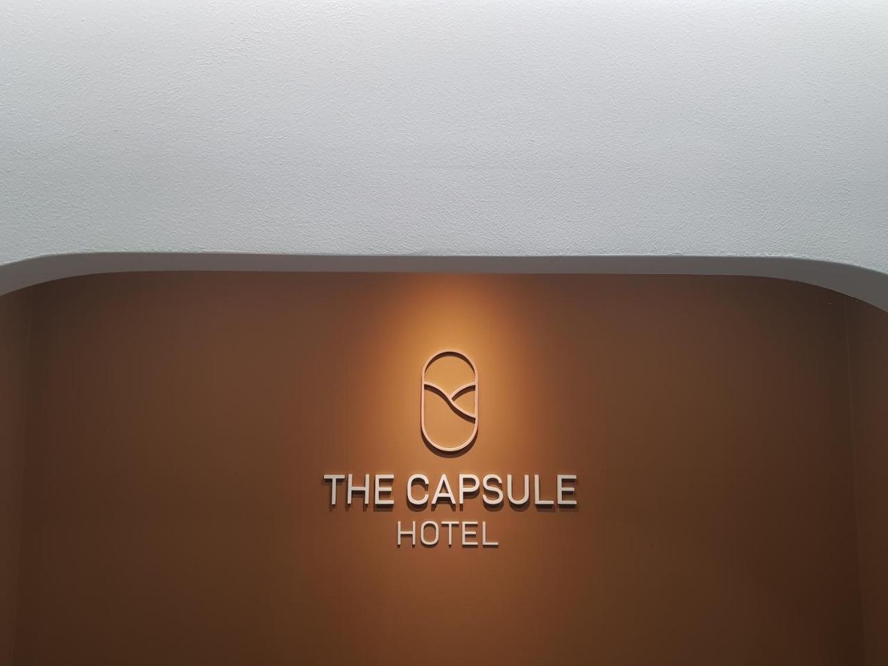 הוסטל סיאול The Capsule Myeongdong מראה חיצוני תמונה