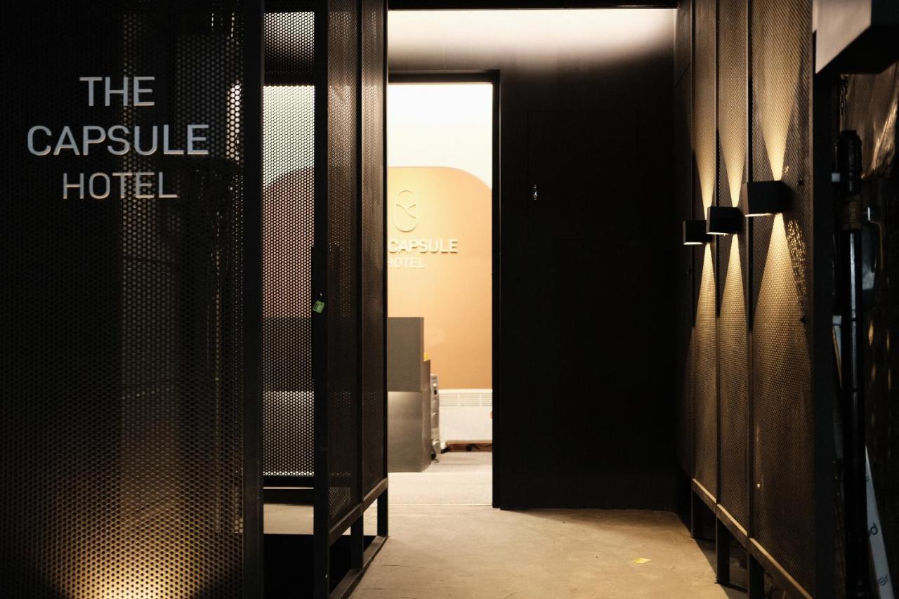 הוסטל סיאול The Capsule Myeongdong מראה חיצוני תמונה